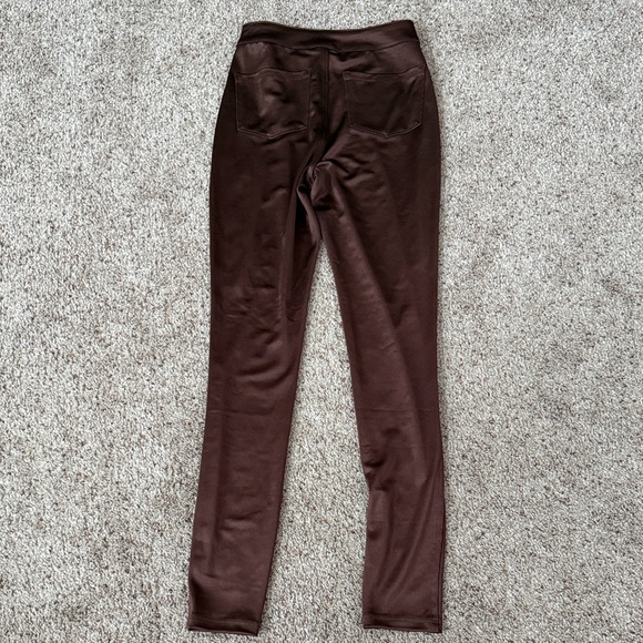 SKIMS Brown Skinny Pants - Picture 7 of 12